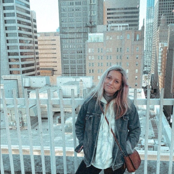 Meet your Posher, Payton - Picture 1 of 1